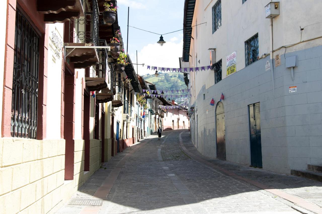Hostal Carlos Luis Quito Kültér fotó