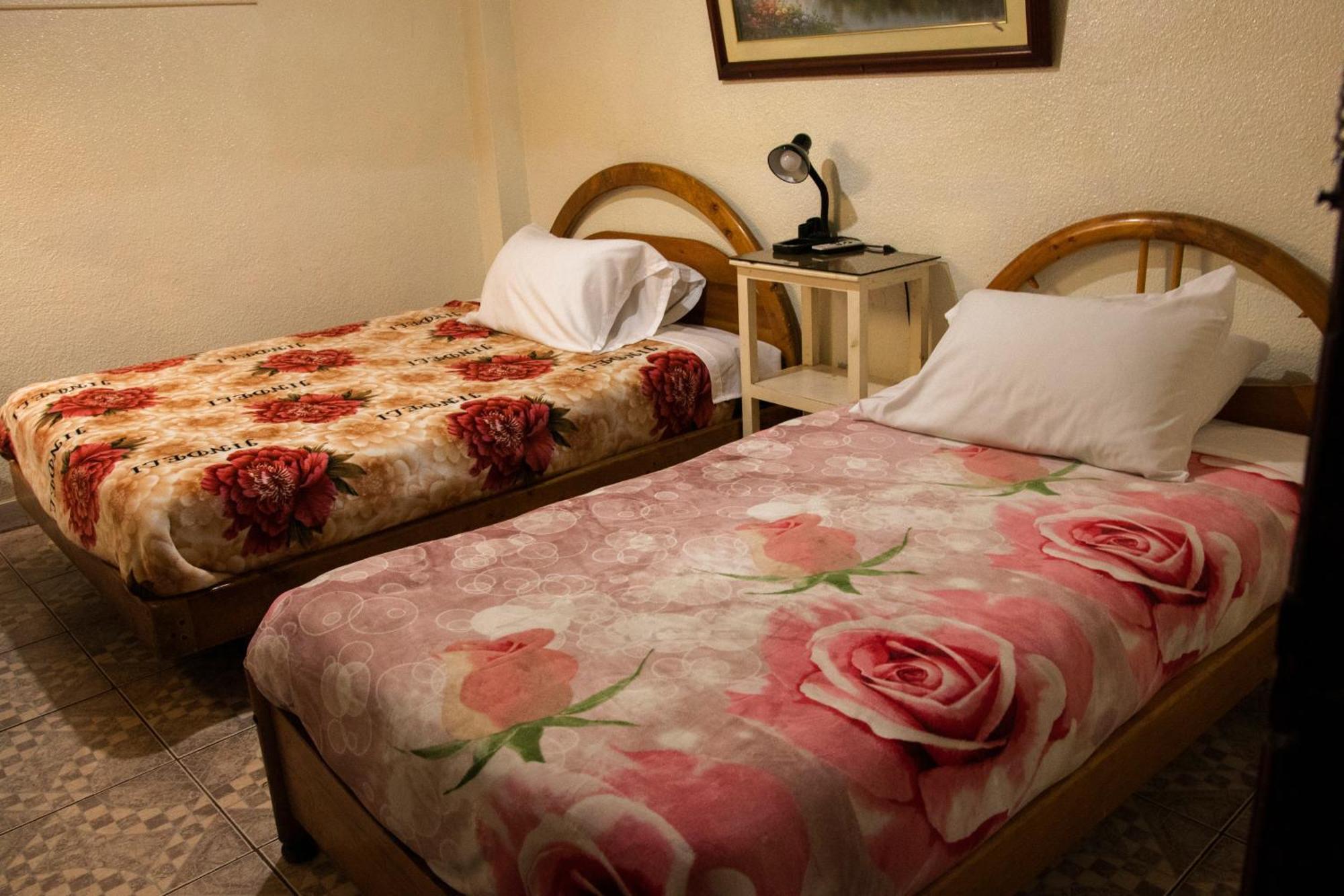 Hostal Carlos Luis Quito Kültér fotó