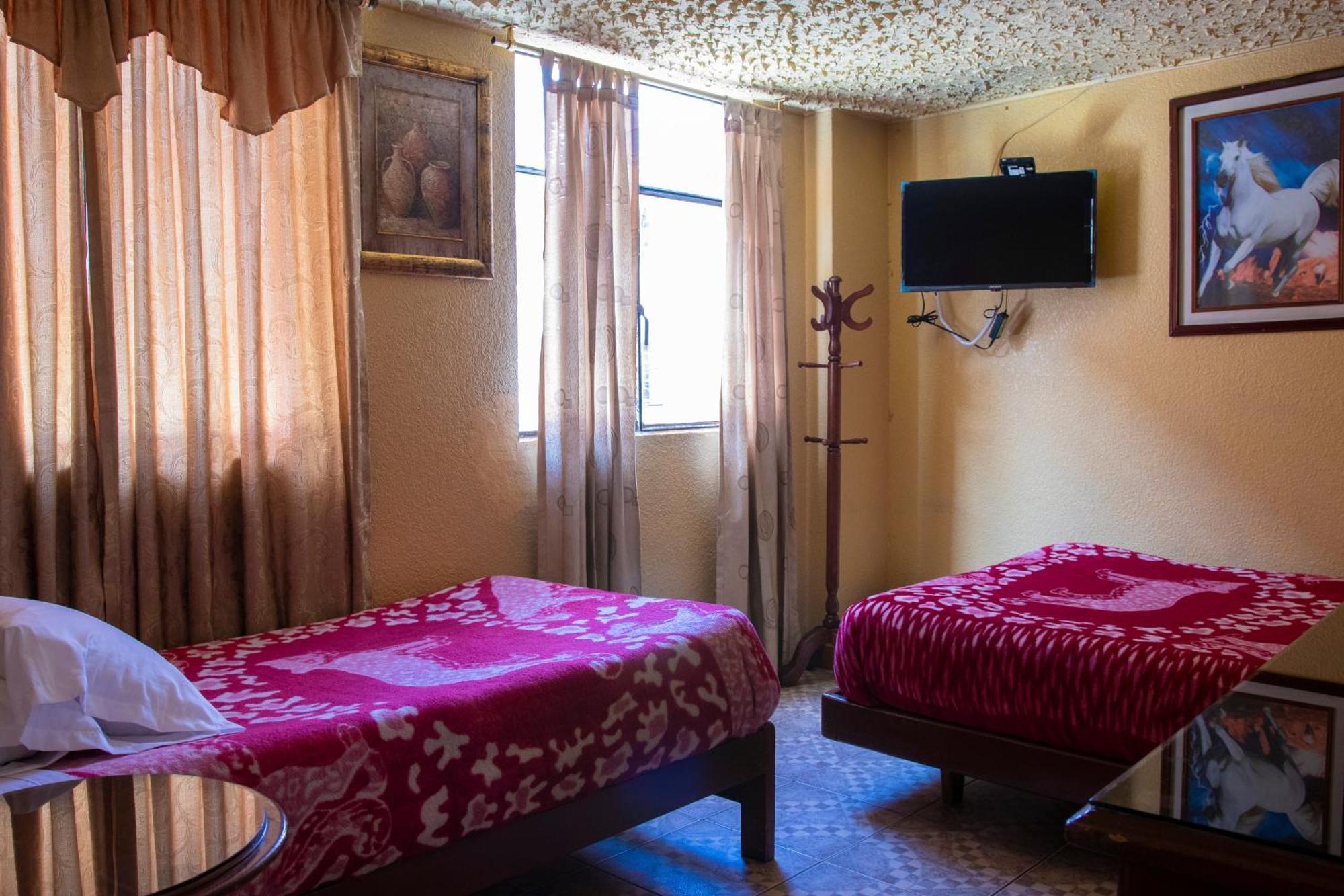 Hostal Carlos Luis Quito Kültér fotó
